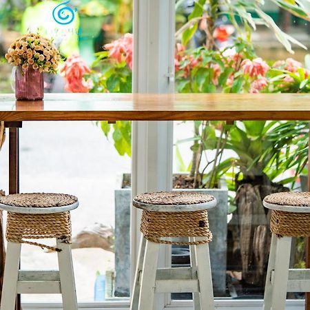 Meow Cafe & Hotel Patong Eksteriør billede